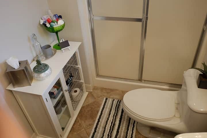 Furnished Finder property 335332_1 photo 12