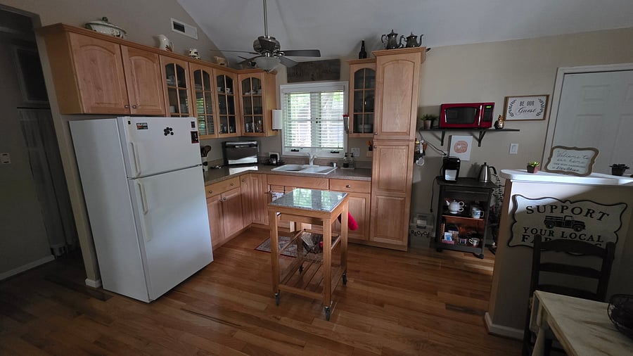 Furnished Finder property 335332_1 photo 8