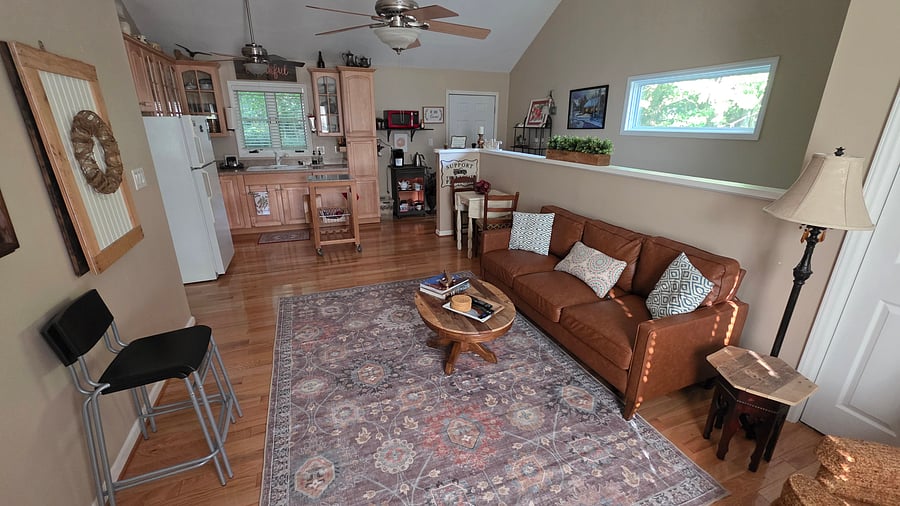Furnished Finder property 335332_1 photo 4