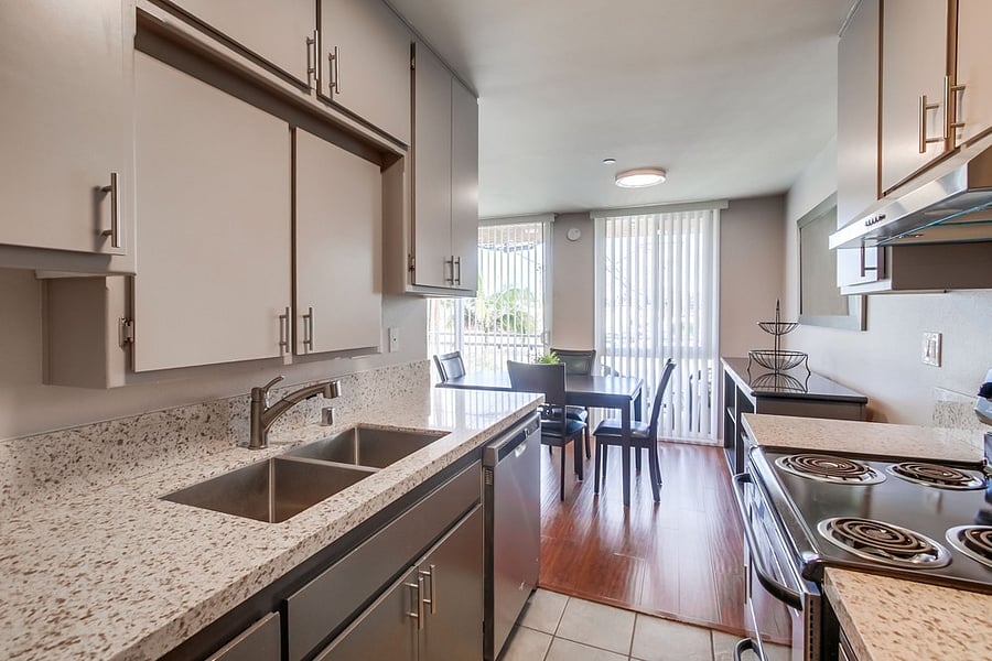 Furnished Finder property 335345_1 photo 30