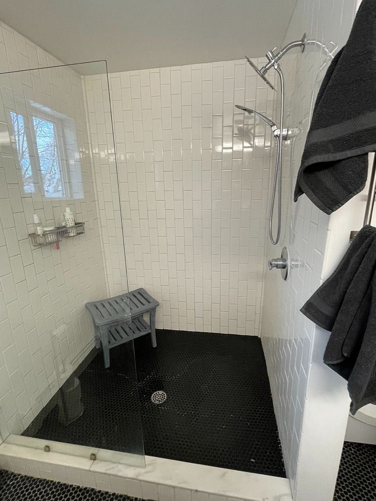 Furnished Finder property 335356_1 photo 11