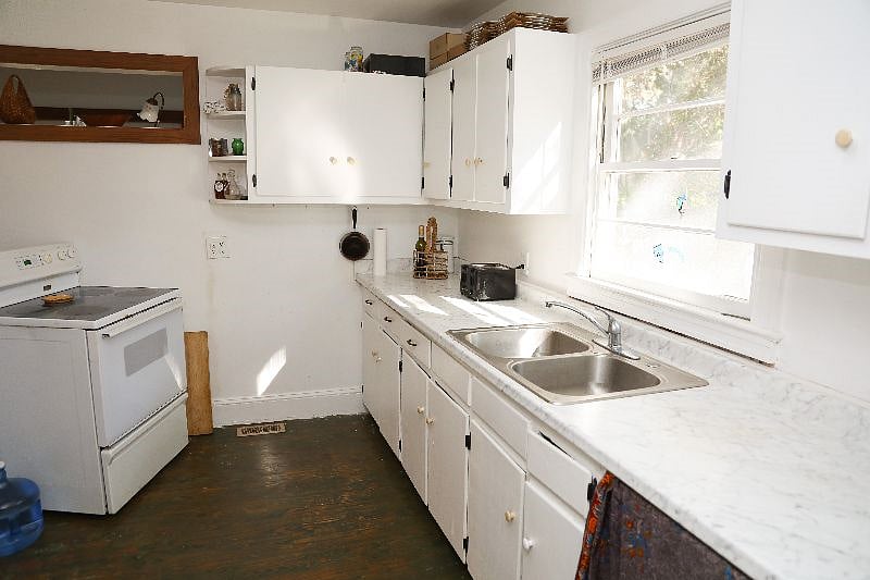 Furnished Finder property 335366_1 photo 13