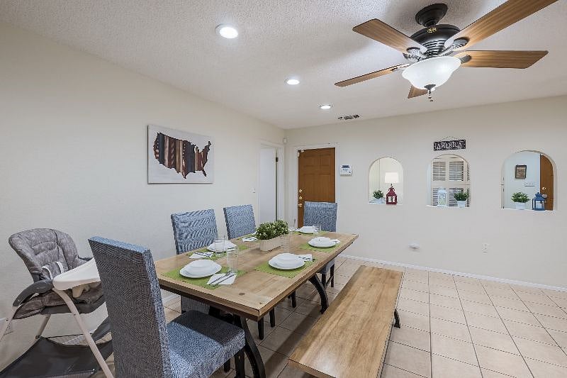 Furnished Finder property 335387_1 photo 7