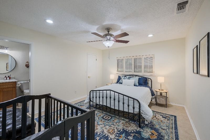 Furnished Finder property 335387_1 photo 12