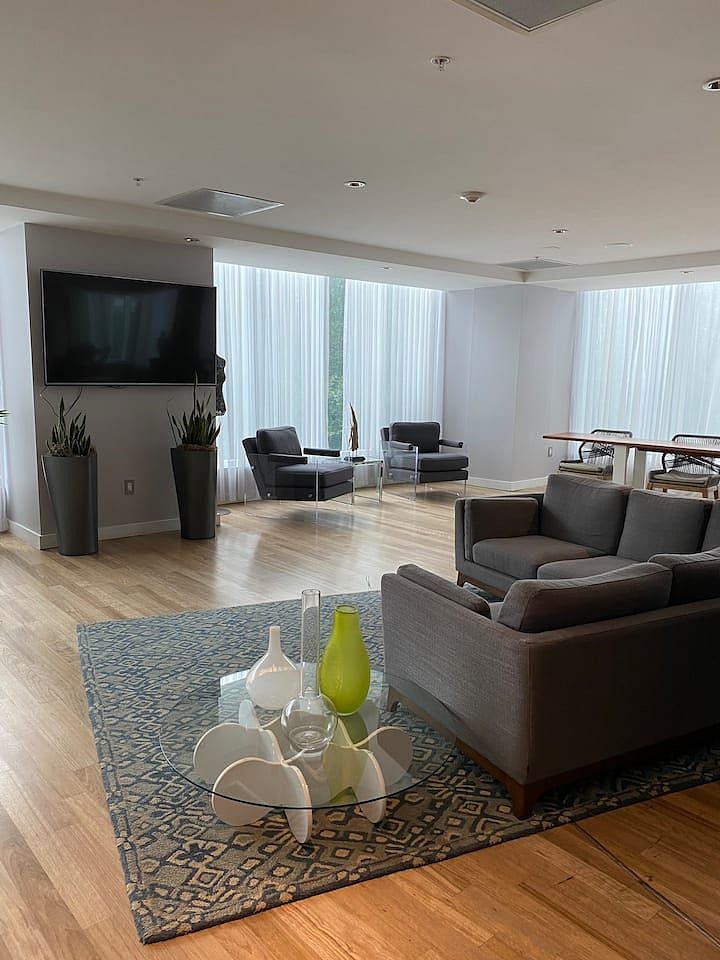 Furnished Finder property 335462_1 photo 17