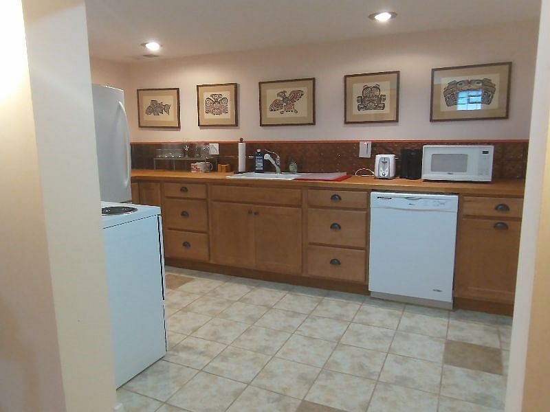 Furnished Finder property 335468_1 photo 9