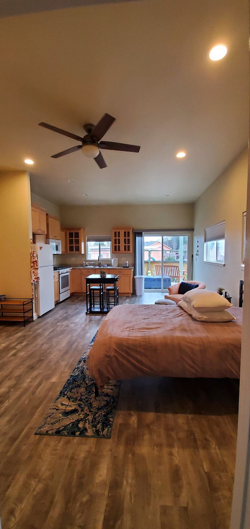 Furnished Finder property 335475_1 photo 11