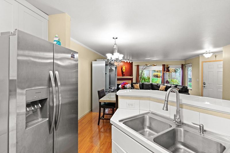 Furnished Finder property 335493_1 photo 7