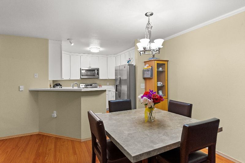 Furnished Finder property 335493_1 photo 26