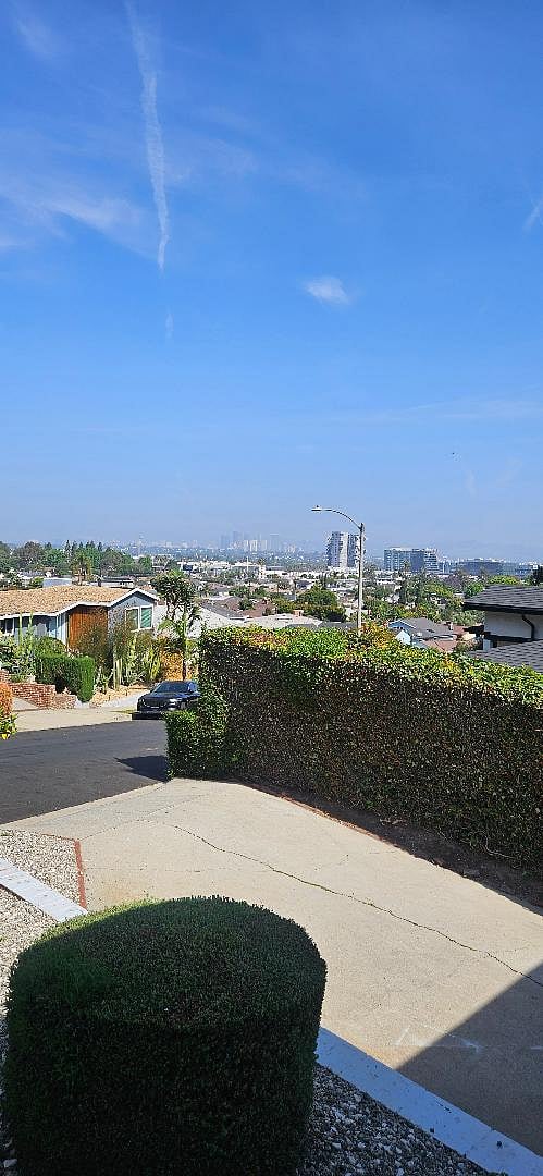 Furnished Finder property 335502_1 photo 6
