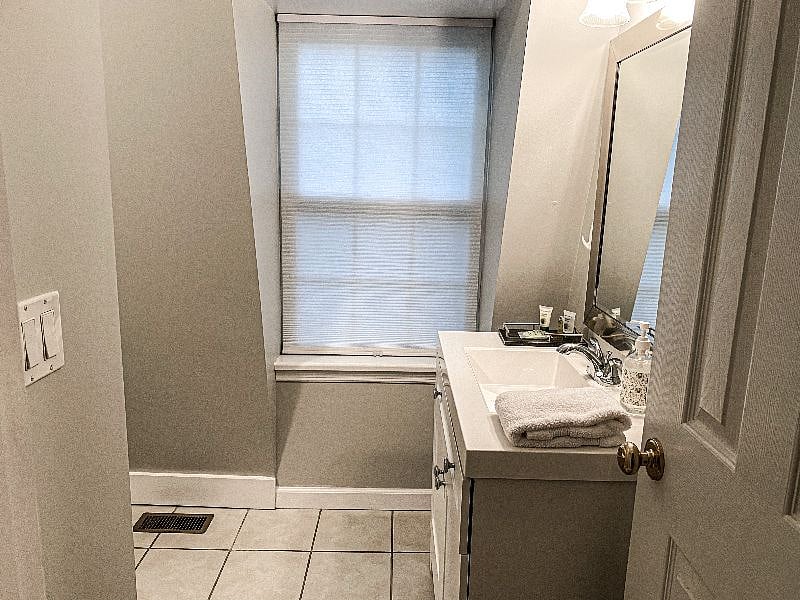 Furnished Finder property 335519_3 photo 19