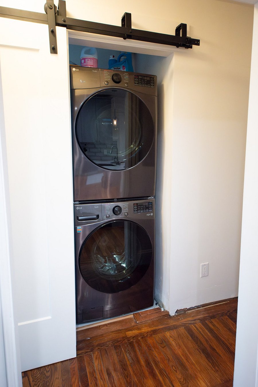 Furnished Finder property 335565_1 photo 17