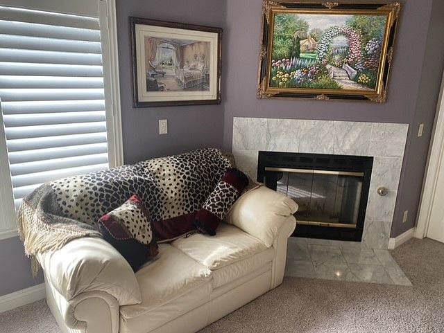 Den with Fireplace in the Master Bedroom! Leather Love Seat