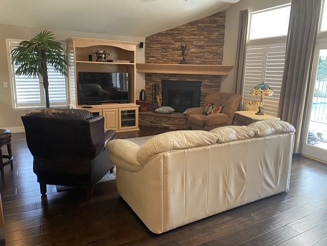 Living Room, 60-inch TV, Surround Sound, Leather couch, Leather Recliner, Stained Glass Lamp!