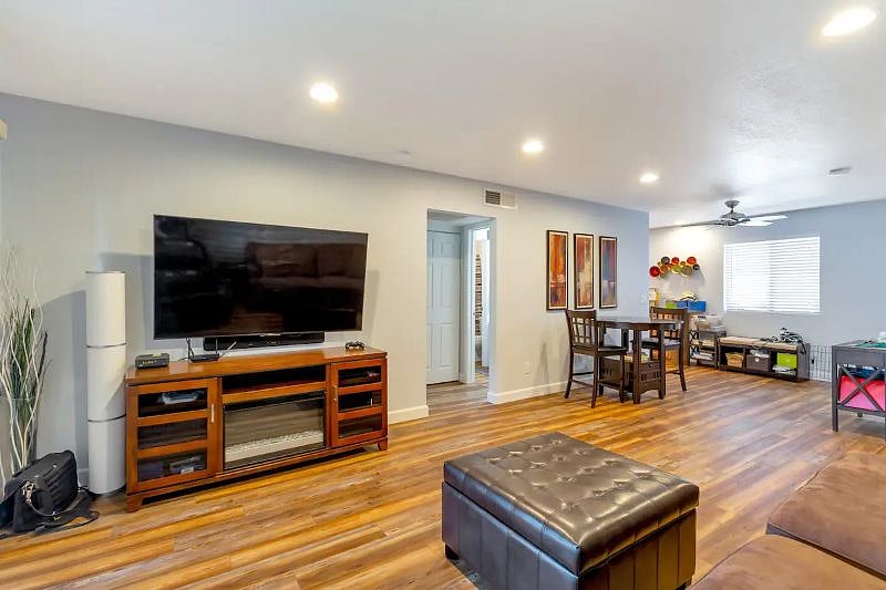 Furnished Finder property 335592_1 photo 1