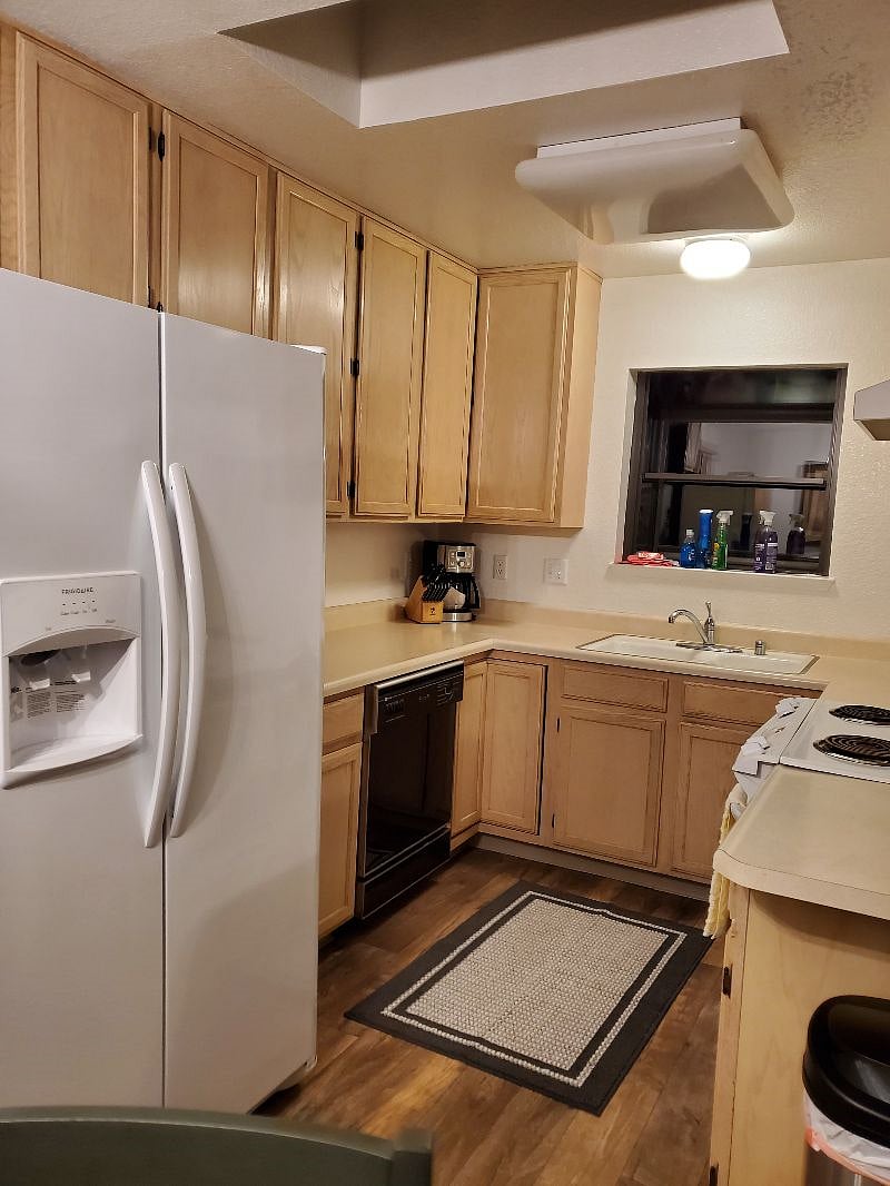 Furnished Finder property 335623_1 photo 4