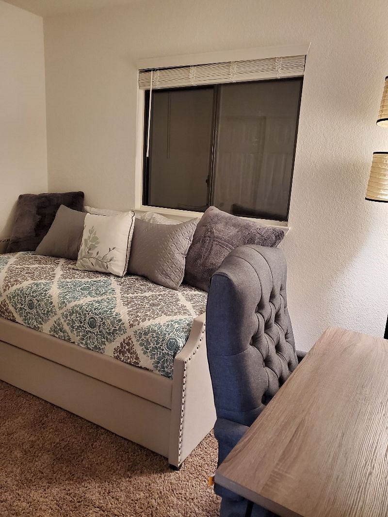 Furnished Finder property 335623_1 photo 5