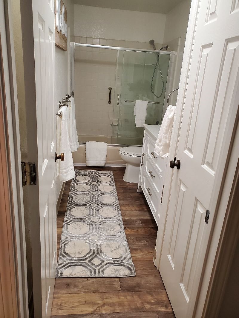 Furnished Finder property 335623_1 photo 8