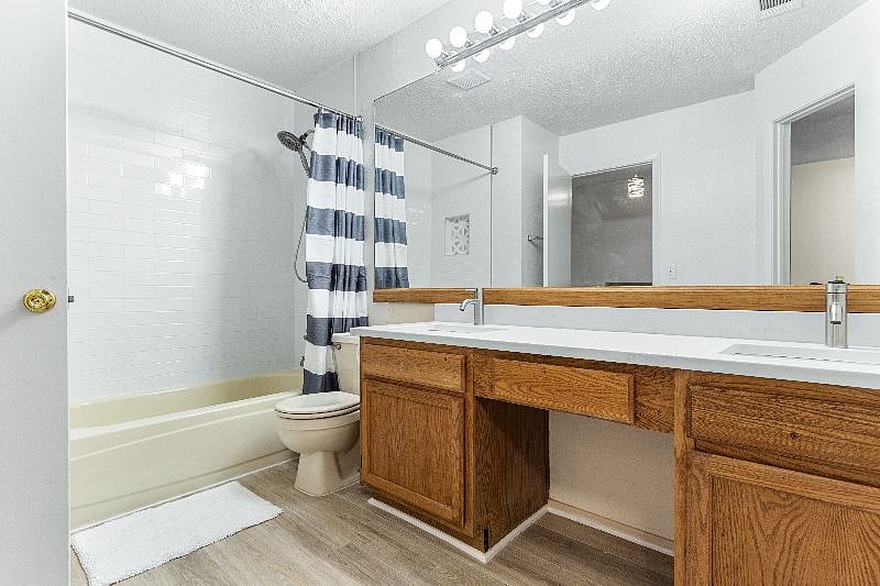 Furnished Finder property 335633_1 photo 15
