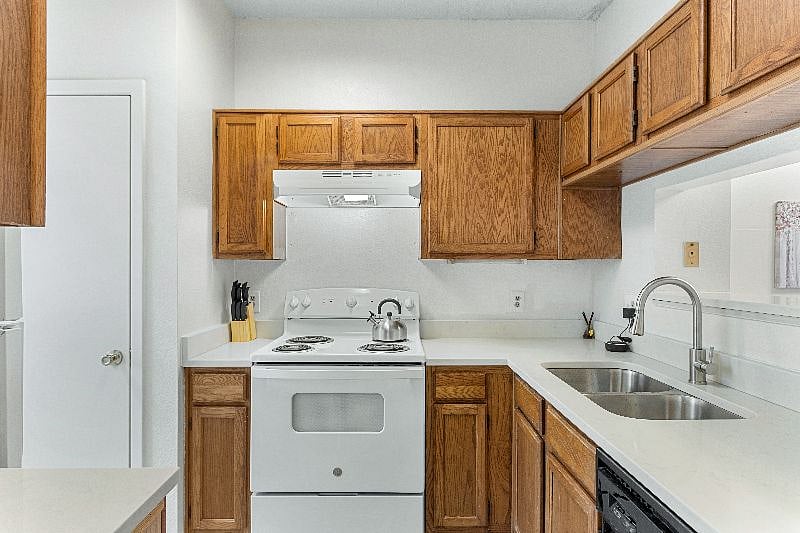 Furnished Finder property 335633_1 photo 5