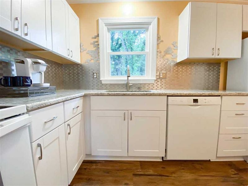 Furnished Finder property 335652_1 photo 4