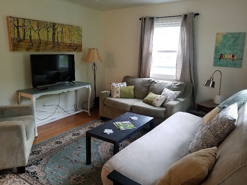 Furnished Finder property 335652_1 photo 9