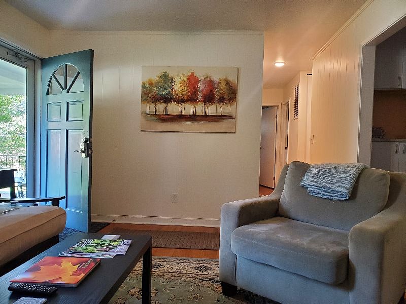 Furnished Finder property 335652_1 photo 12