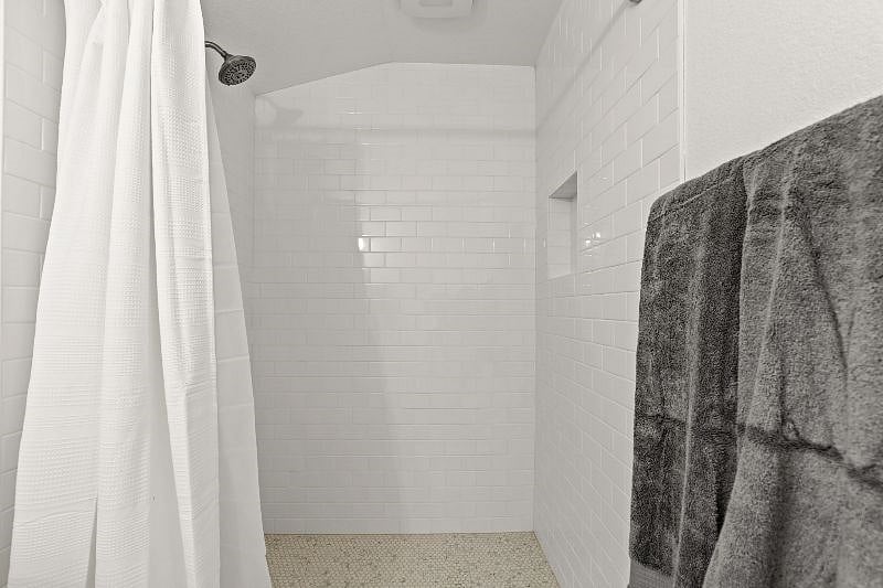 Furnished Finder property 335668_1 photo 11