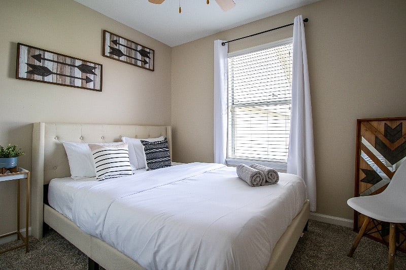 Furnished Finder property 335705_1 photo 8