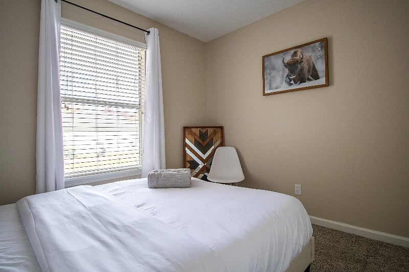 Furnished Finder property 335705_1 photo 12