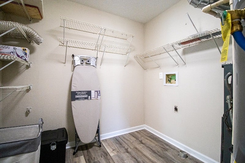 Furnished Finder property 335705_1 photo 30