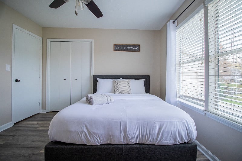 Furnished Finder property 335705_1 photo 22