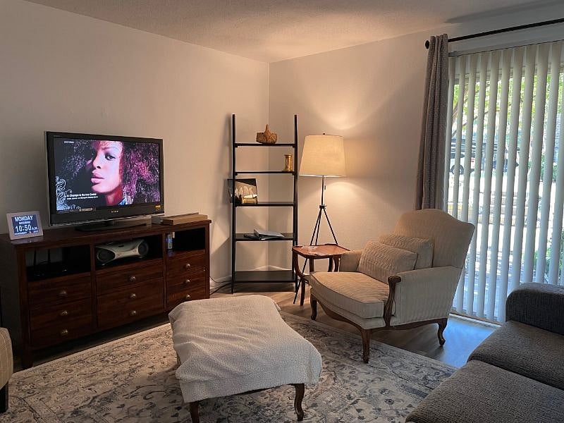 Furnished Finder property 335776_1 photo 4