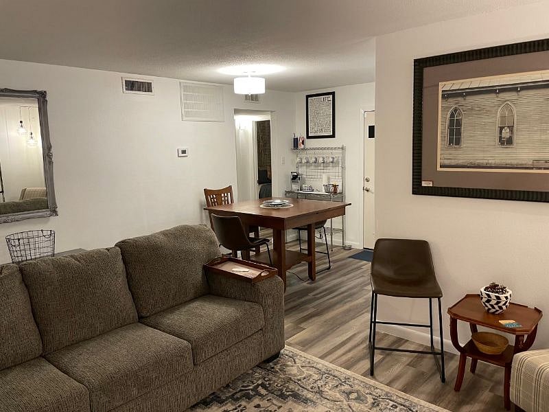 Furnished Finder property 335776_1 photo 5