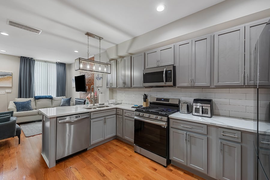 Furnished Finder property 335793_1 photo 12