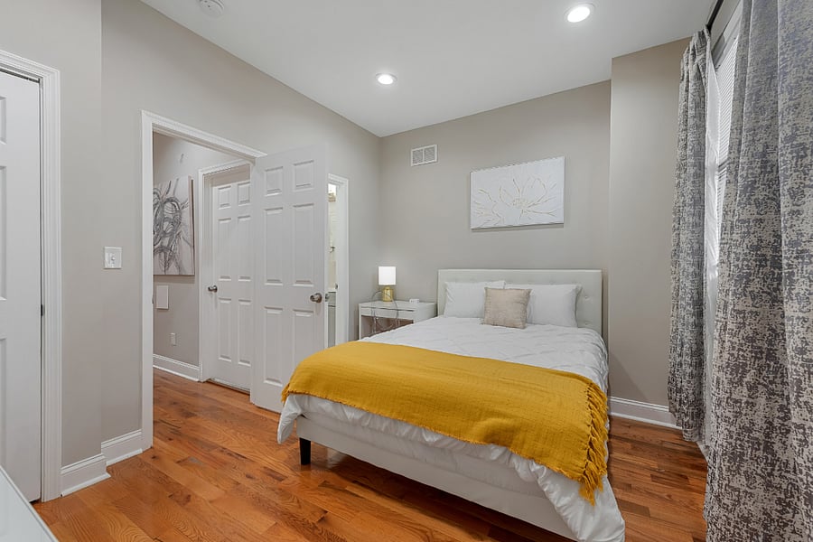 Furnished Finder property 335793_1 photo 16