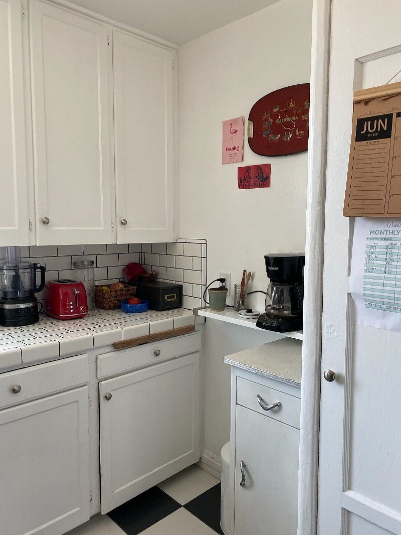 Furnished Finder property 335806_1 photo 17