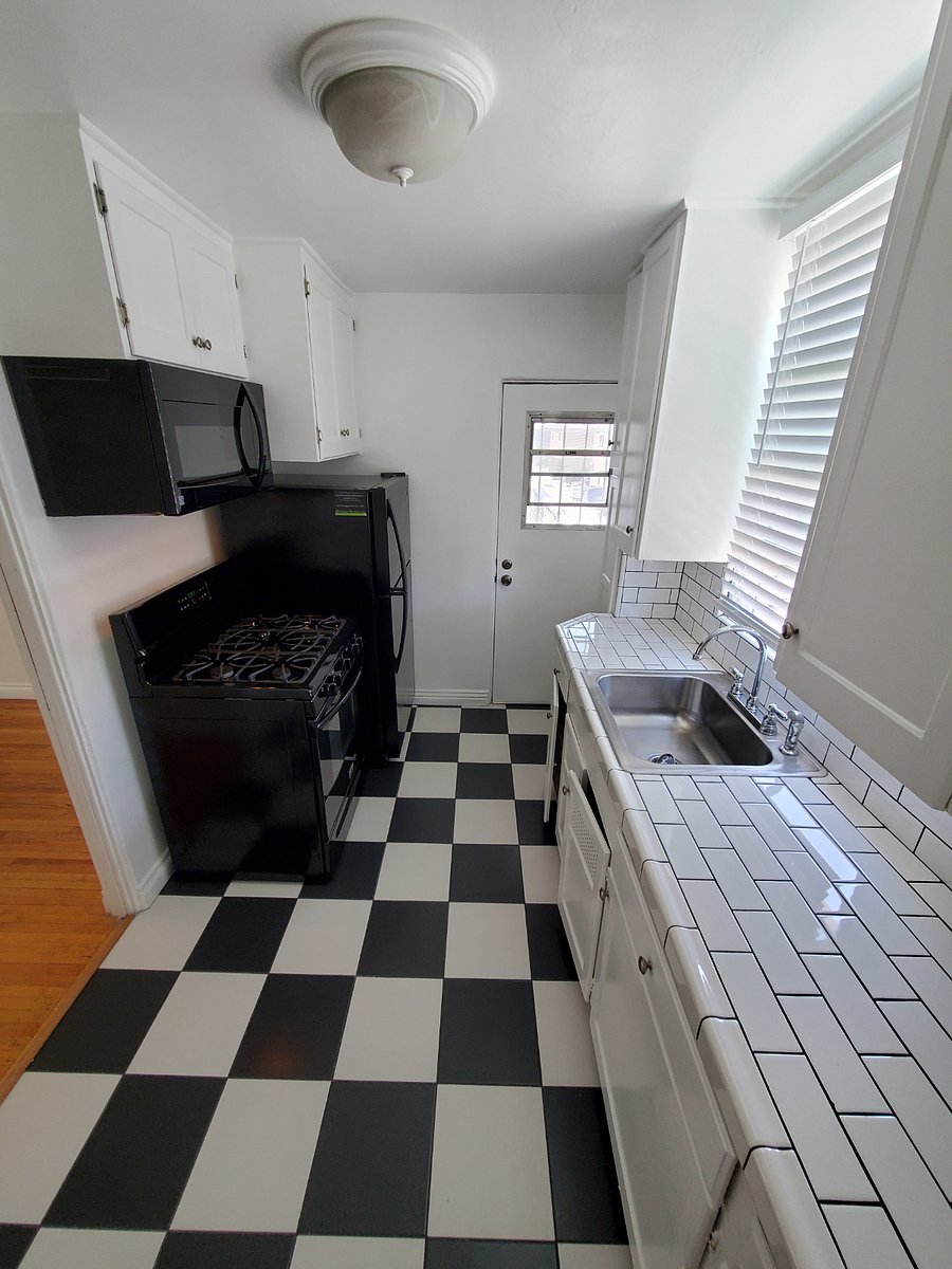 Furnished Finder property 335806_1 photo 18