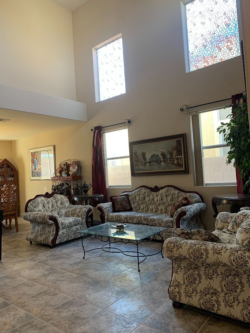 Furnished Finder property 335807_1 photo 4