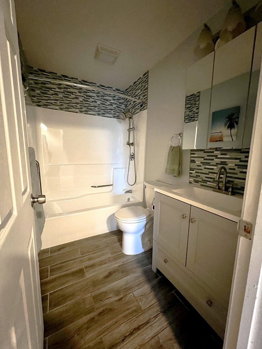 Furnished Finder property 335860_1 photo 10