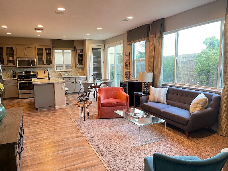 Furnished Finder property 335872_1 photo 15