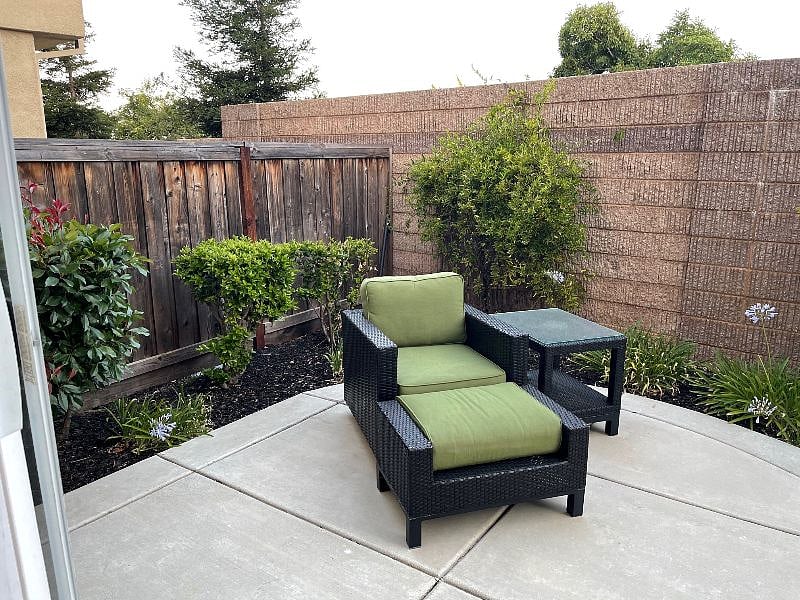 Furnished Finder property 335872_1 photo 31