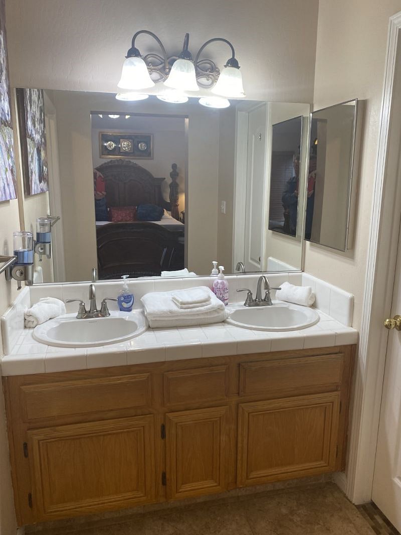 Furnished Finder property 335874_1 photo 15