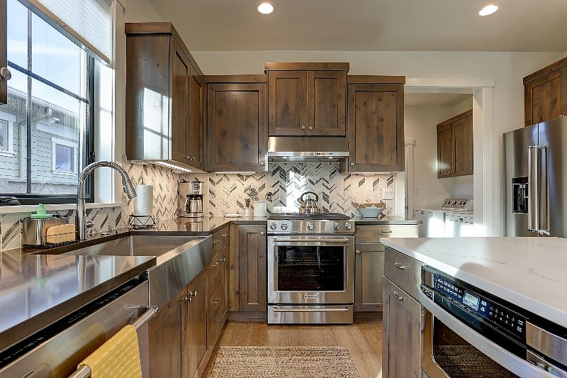Furnished Finder property 335884_1 photo 12