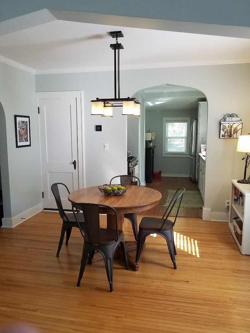 Dining Room & Kitchen