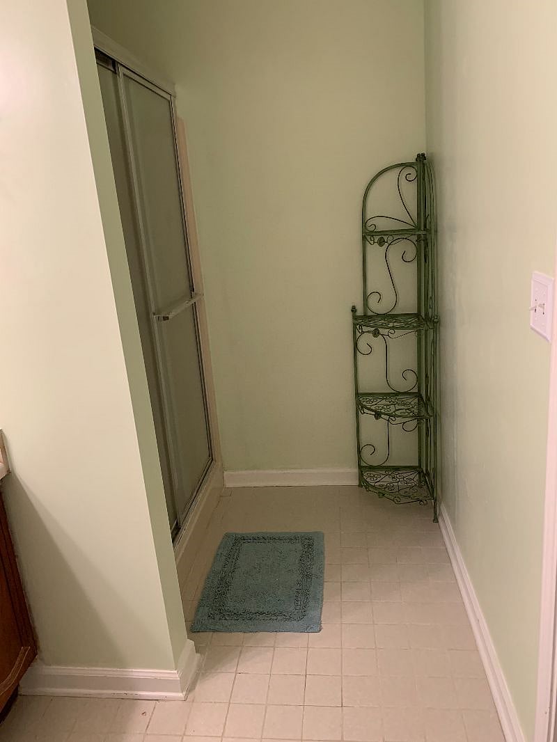 Furnished Finder property 335917_1 photo 10