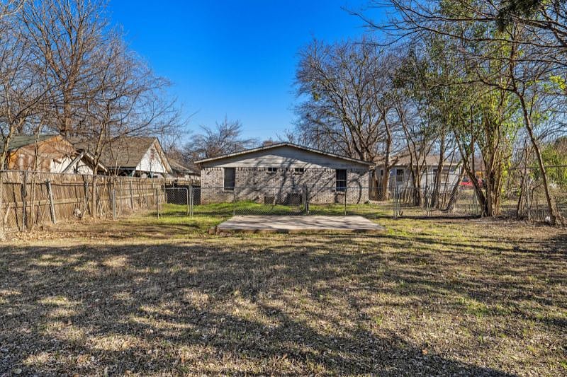 Furnished Finder property 335931_1 photo 21