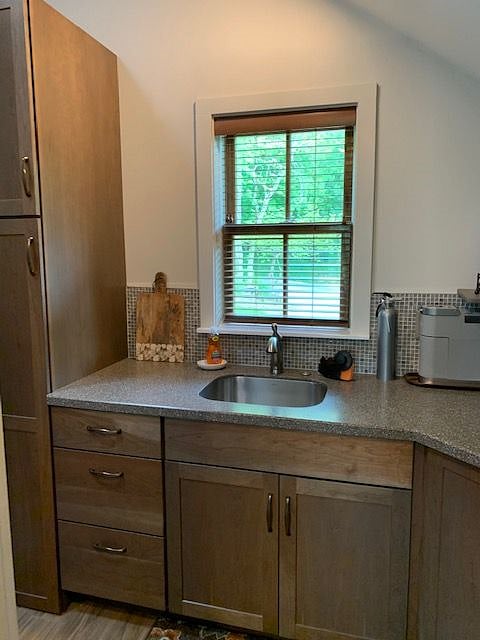 Stainless Sink with Garbage Disposal