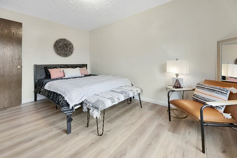 Furnished Finder property 335974_1 photo 18
