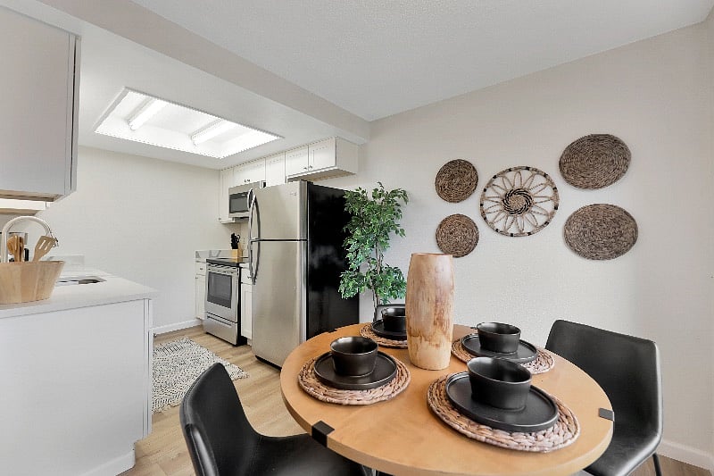 Furnished Finder property 335974_1 photo 9